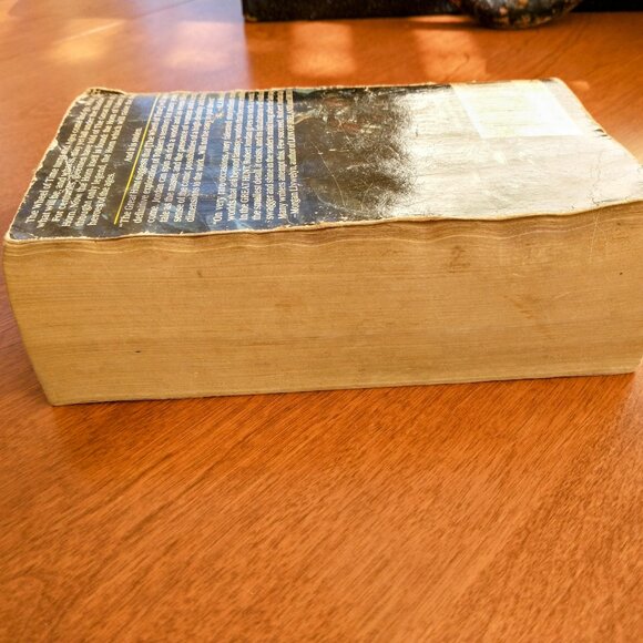Robert Jordan Wheel of Time Books The Eye Of The World The Great Hunt - Picture 6 of 7